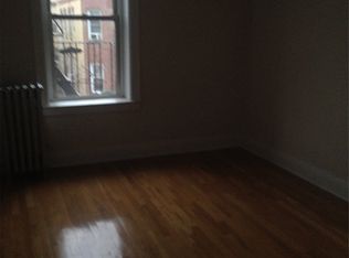 4323 42nd St APT F2, Sunnyside, NY 11104