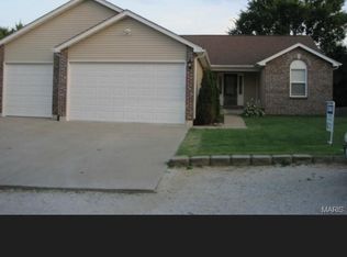 554 Oli Ali Dr, Festus, MO 63028