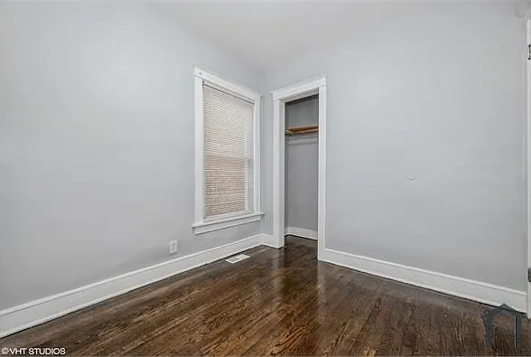 7010 S Claremont Ave — Photo 5