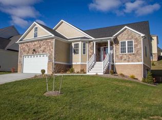 309 Windsor Dr, Fishersville, VA 22939