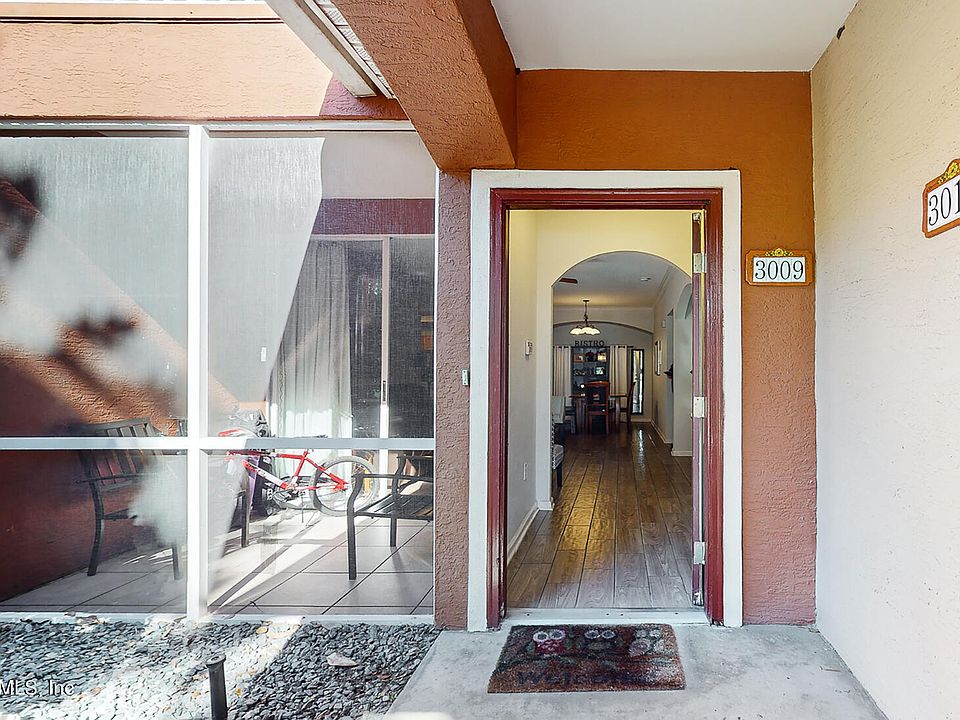 1st image of 10075 GATE Parkway #3009