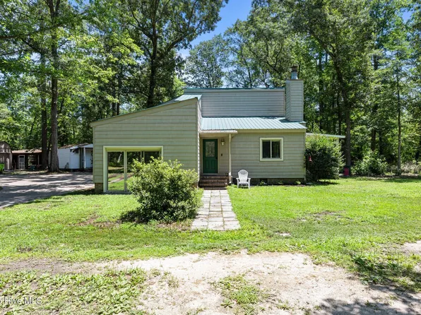120 Croatan Lane, New Bern, NC 28562
