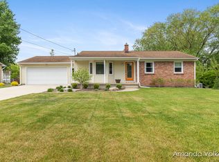 8353 Chesterton Dr SW, Byron Center, MI 49315