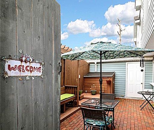 3rd image of 3467 Marabou Ln