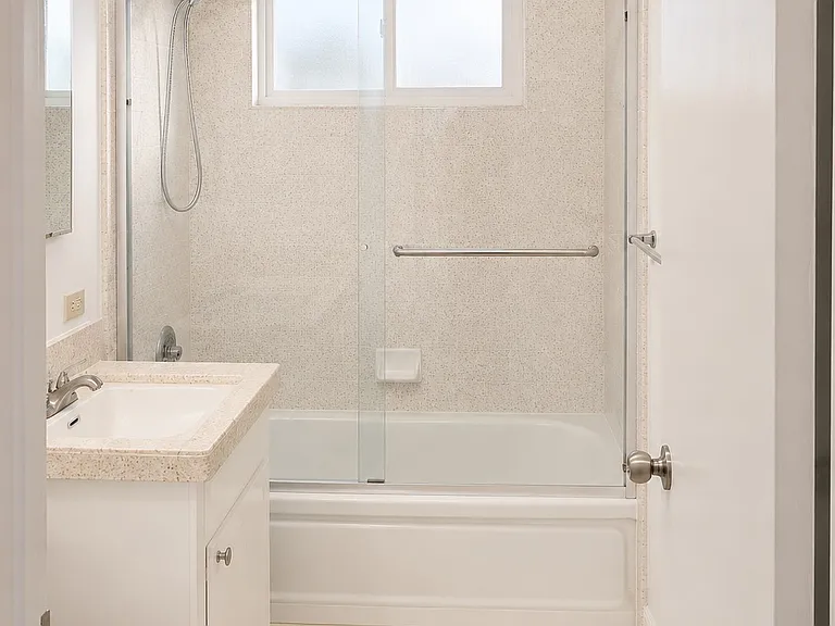 760 E Campbell Ave #6 — Photo 12