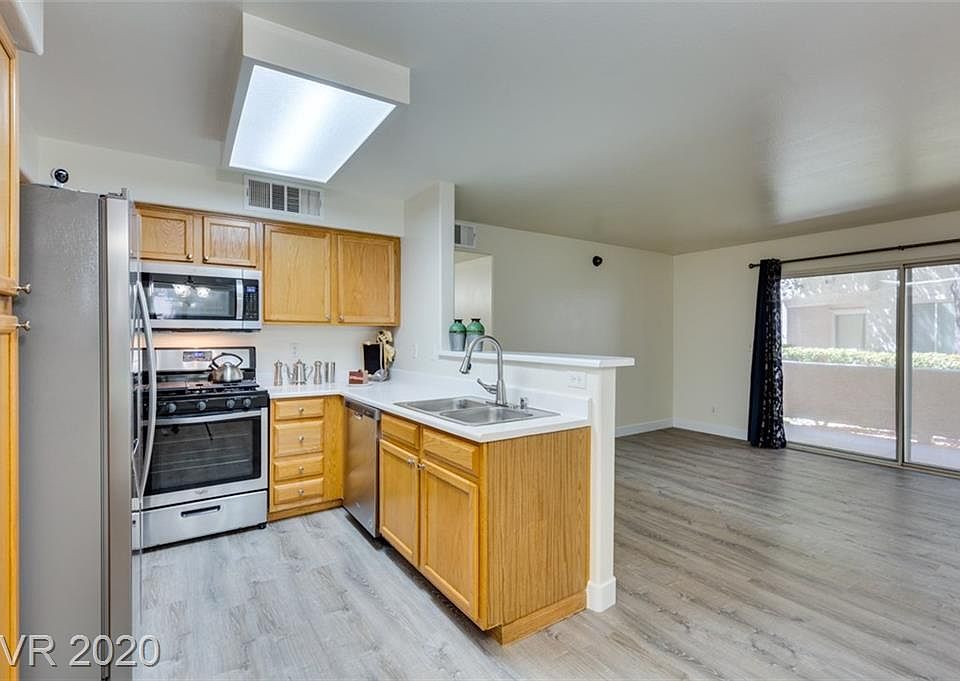 1st image of 3085 Casey Dr Unit 103