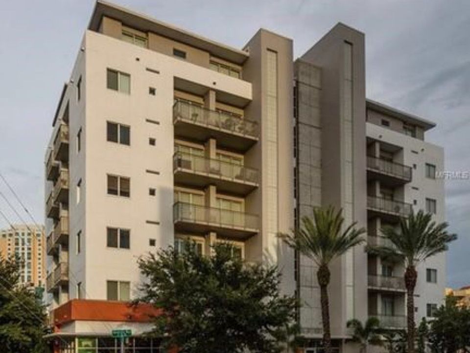 1st image of 475 2nd St N Unit 301