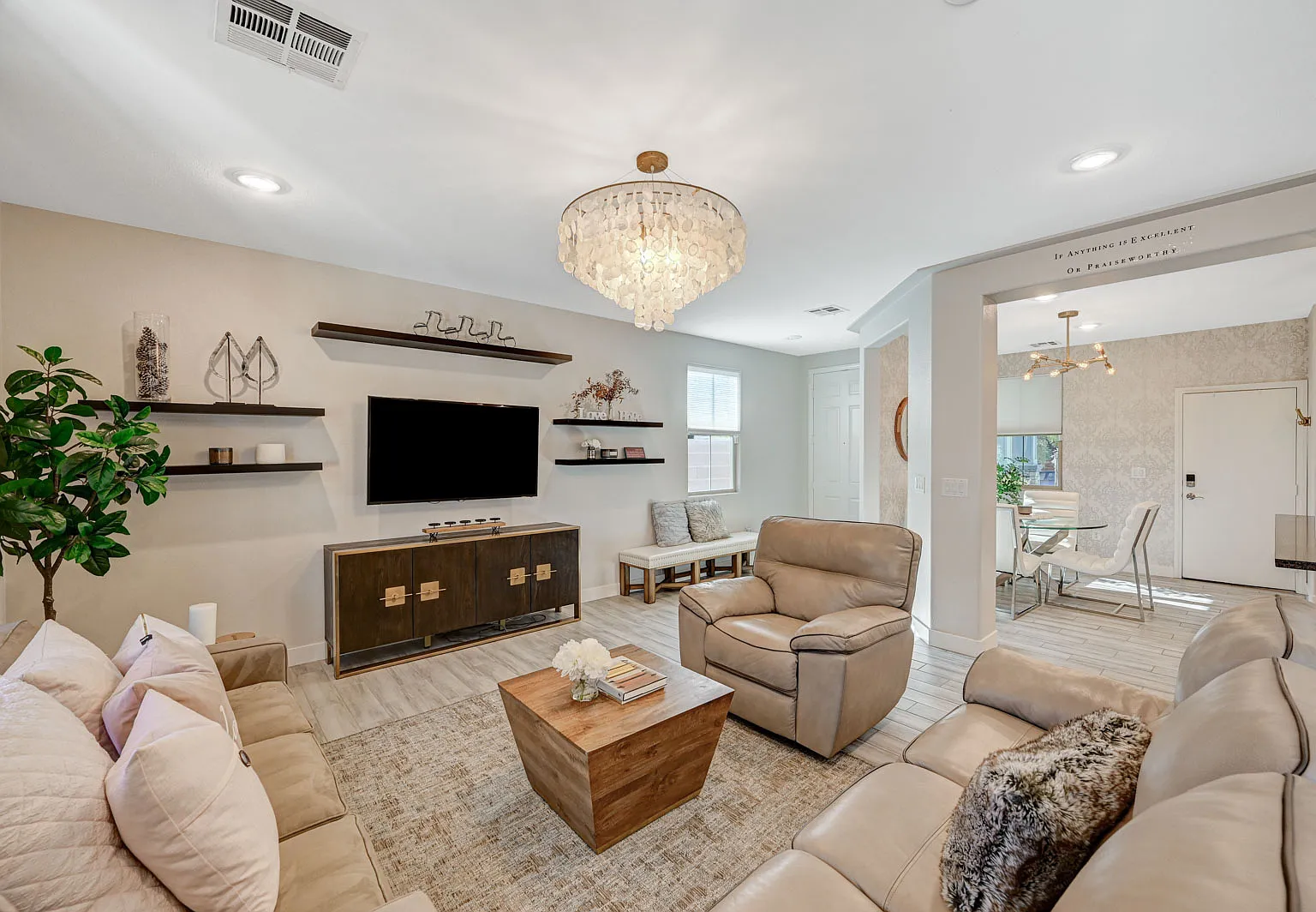 Indian Cedar Dr, Las Vegas — Photo 4