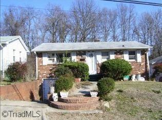 1447 Emerald St, Winston Salem, NC 27105