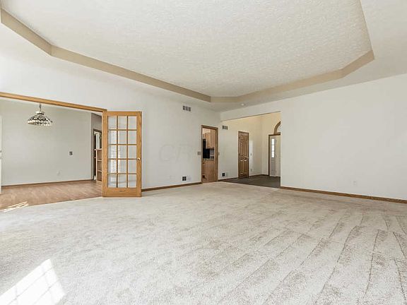 5th image of 3182 Arctic Ave