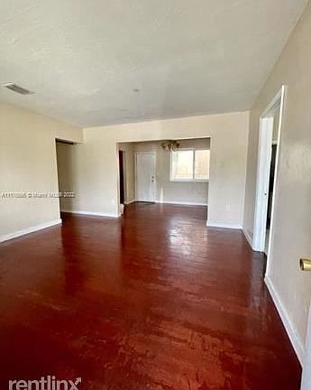 5th image of 7521 NW 14th Ave
