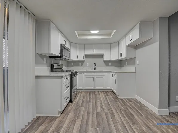 5524-5526 Atlantic Avenue, 5524 Atlantic Ave APT 302, Long Beach, CA 90805