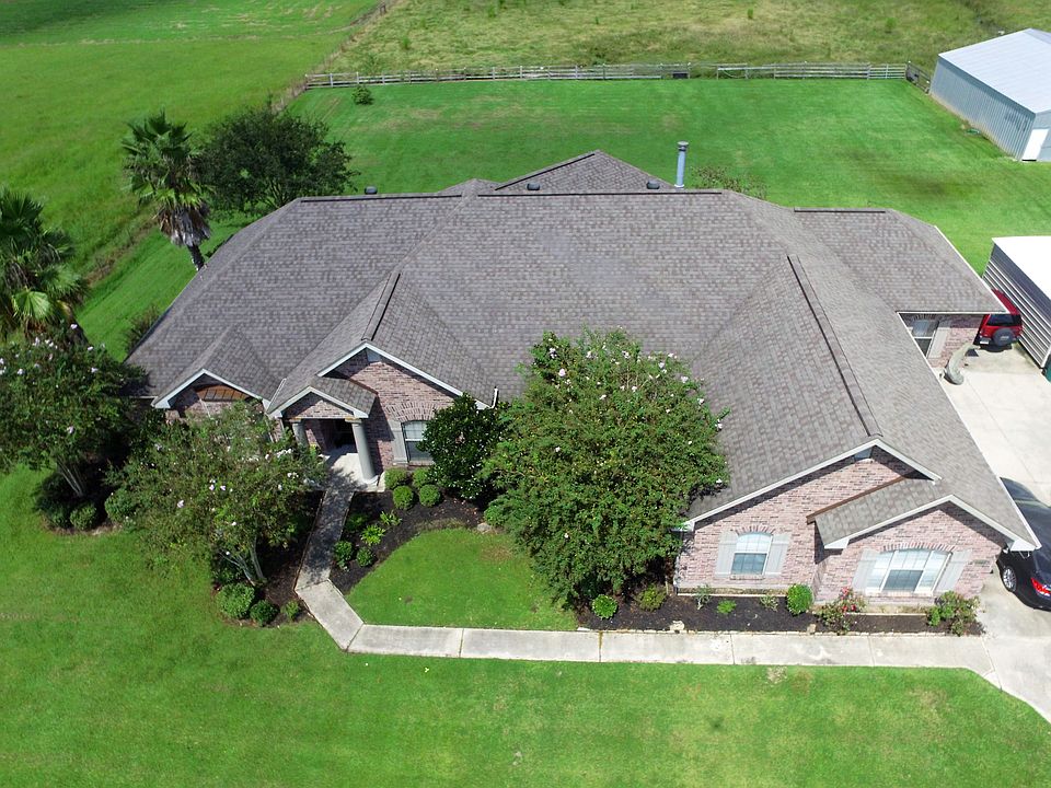 2nd image of 1863 W Dave Dugas Rd