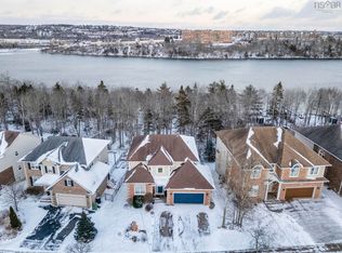 100 Freshwater Trl, Halifax, NS B2W 0A5