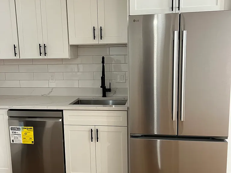 197 Kent St #34 — Photo 2