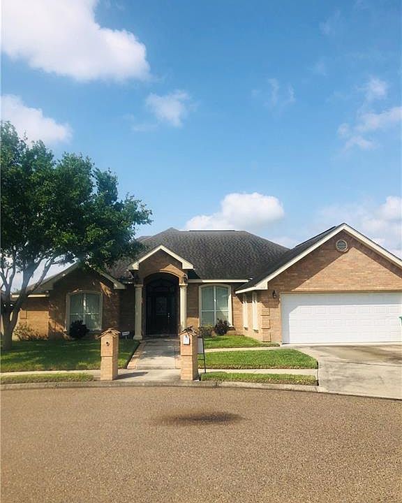 1st image of 917 E Brady Cir