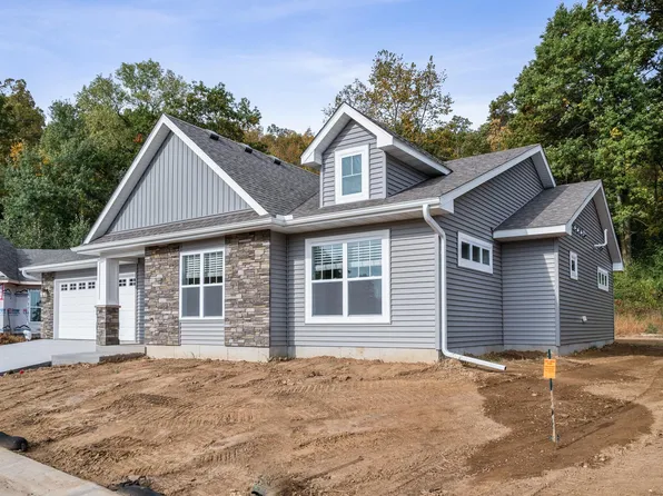 1022 Hewitt Blvd, Red Wing, MN 55066