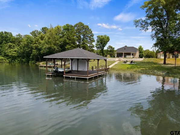 419 Lost Lake Trl, Mount Pleasant, TX 75455