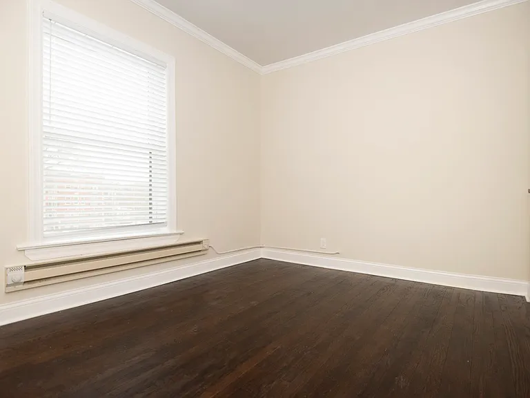 312 Lee St #2 — Photo 11