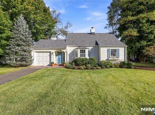 428 Oxford Court, Ridgewood, NJ 07450