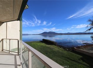 10 Royale Ave APT 18, Lakeport, CA 95453