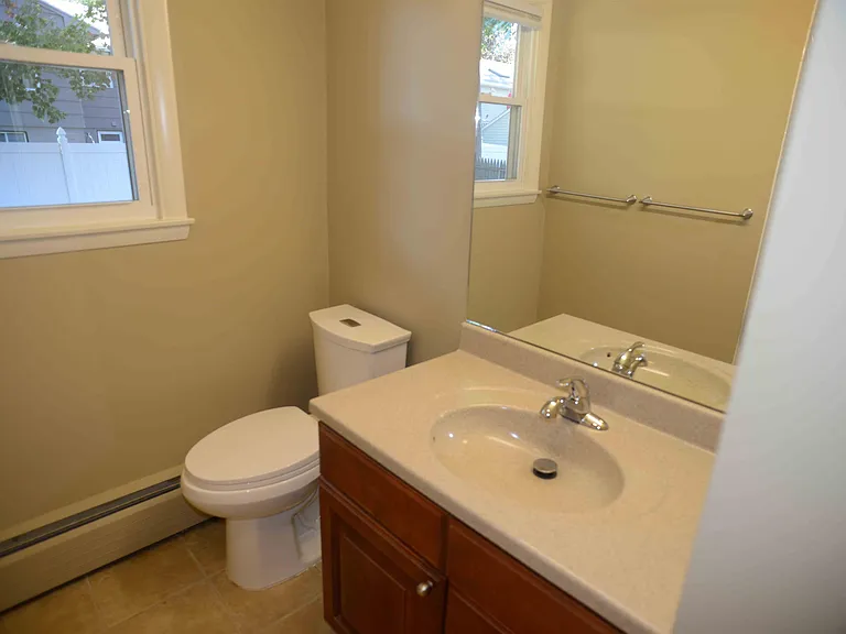 311 McKinley Rd — Photo 40