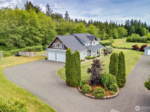 3093 NE Lincoln Road, Poulsbo, WA 98370