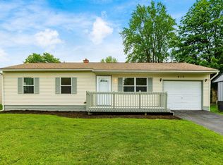873 Kingland Dr, Columbus, OH 43207
