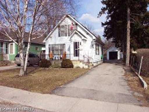 2nd image of 278 Delatre St