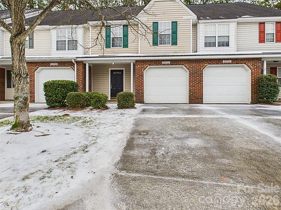 2nd image of 2056 University Heights Ln