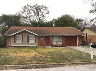 3808 Lauretta Dr, Fort Worth, TX 76119