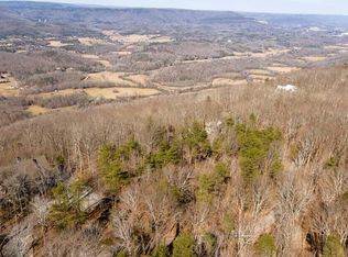 221 Brow Lake Rd, Lookout Mountain, GA 30750