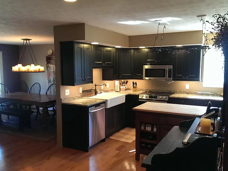 5880 S 700 E — Photo 12