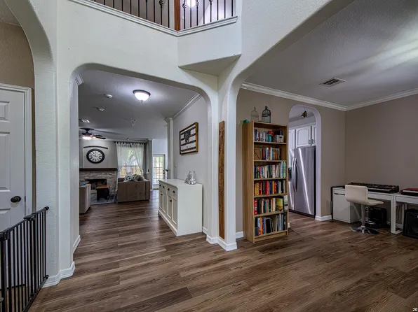 582 AMERICAN FLAG, Schertz, TX 78108