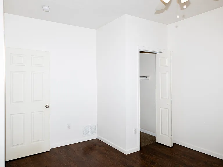 904 Penn Ave #1 — Photo 5