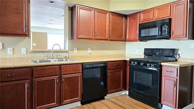 263 Audubon Dr — Photo 11