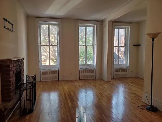 Rented by Skyline Group Real Estate | media 1