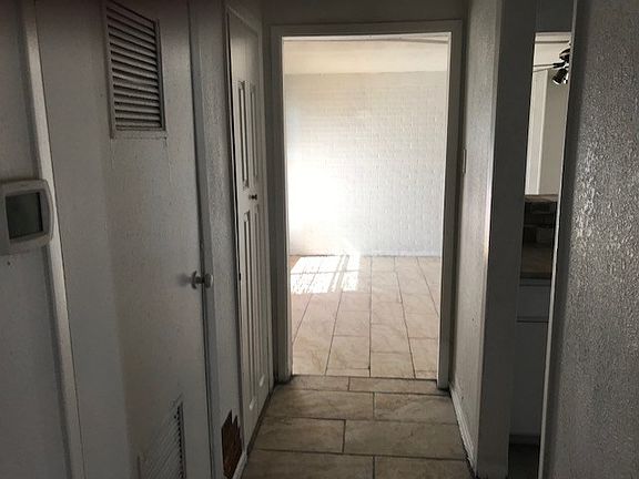4th image of 3730 Holley Ave