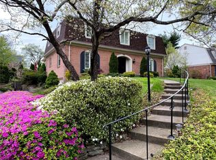 314 Braddsley Dr, Pittsburgh, PA 15235