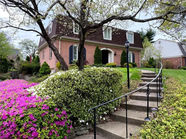 314 Braddsley Dr, Pittsburgh, PA 15235