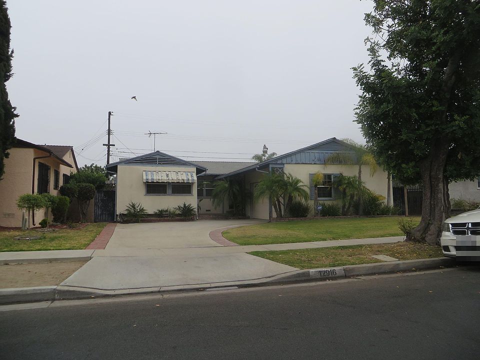 1st image of 12916 S Wilton Pl