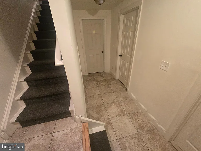 2025 N 18th St #1 — Photo 8