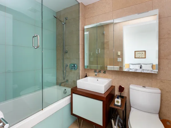 247 West 46th Street image 9 of 15