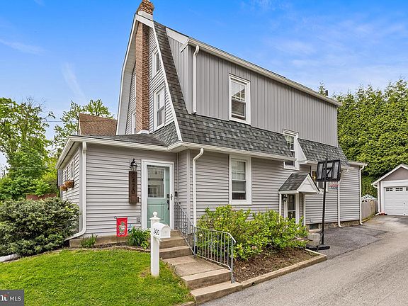 2nd image of 2420 Wynnefield Dr