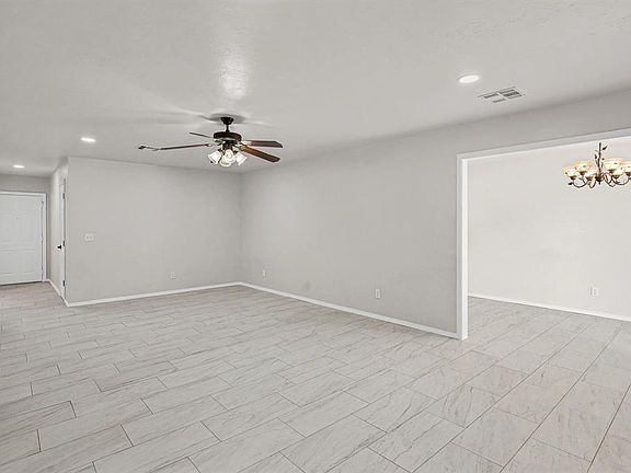 5th image of 1716 N Fordson Ave