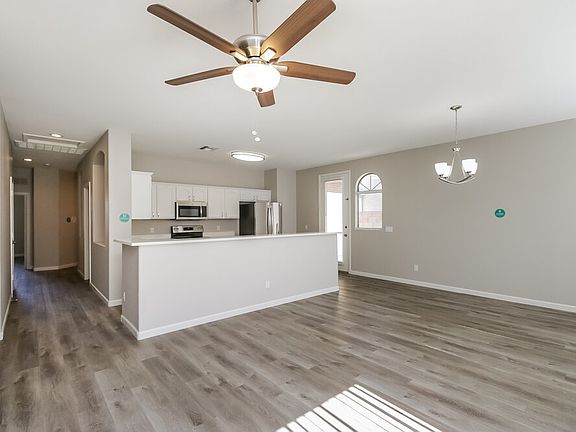 3rd image of 5265 E Hilton Ave