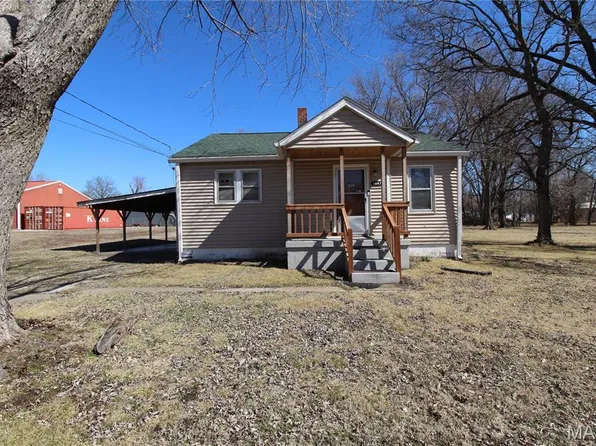 2447 Donna Dr, Cahokia, IL 62206