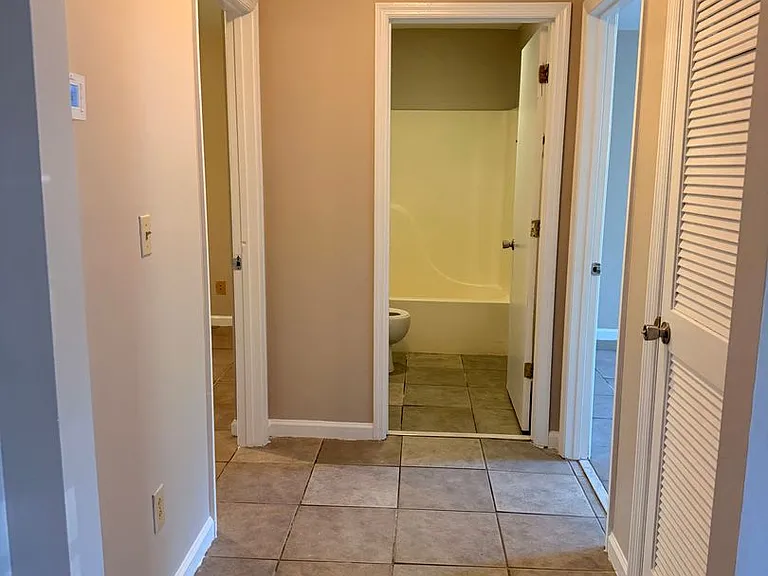 57 Ashley Lauren Ln #D — Photo 6
