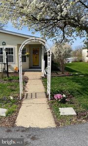 33 Longwood Ct E, Harleysville, PA, 19438