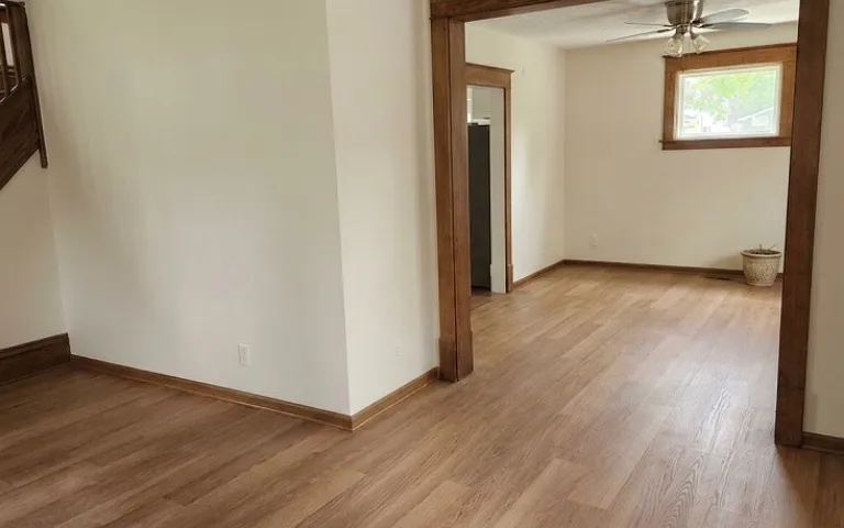 1116 Hickory St — Photo 3